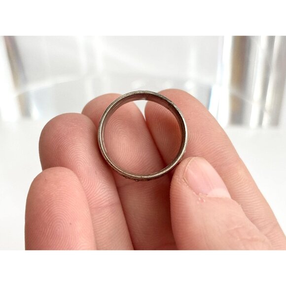 Silver Toned Floral Daisy Accented Band Style Unisex Vintage Ring - sz 7 - Picture 8 of 12